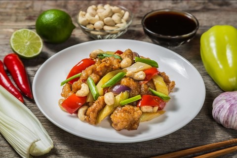  Poulet aux noix de cajou