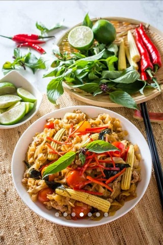  Nouilles sautées ivres (Pad Kee Mao)